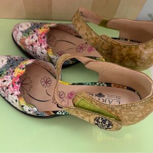 Spring Step Women's Floral Heels - Multicolor Size 7.5/8